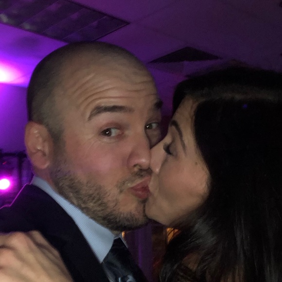 Meet your Posher, Kc - Picture 1 of 1